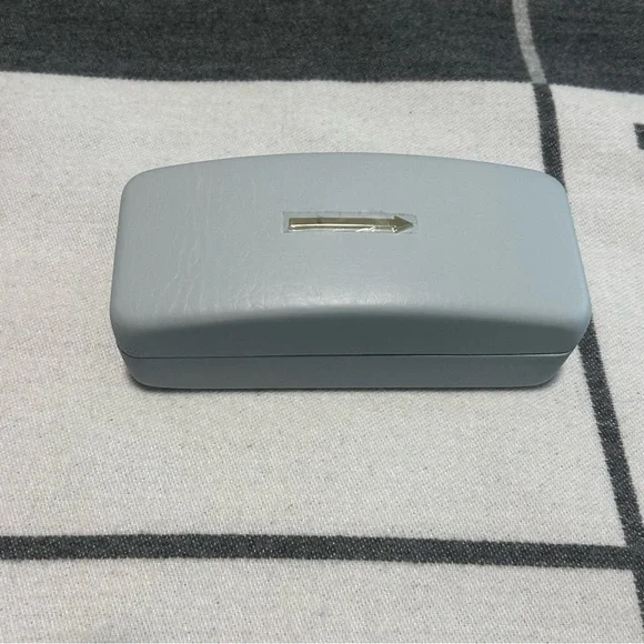 Karen Walker Large Hardshell Sunglasses Case - Picture 2 of 4